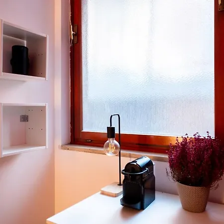 Apartment Pit Stop Smart Metro Turin